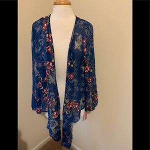 Navy print blouse that can be tied or worn open